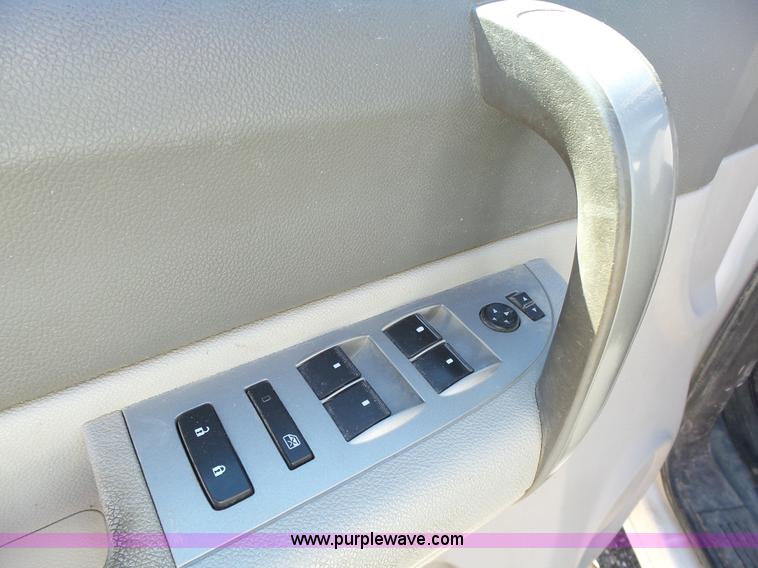 image for item L5604 2009 Chevrolet Silverado 2500HD Ext. Cab pickup truck