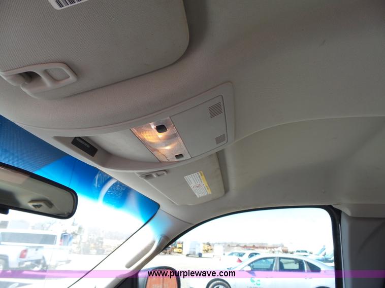 image for item L5604 2009 Chevrolet Silverado 2500HD Ext. Cab pickup truck