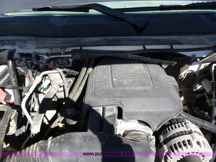 image for item L5604 2009 Chevrolet Silverado 2500HD Ext. Cab pickup truck