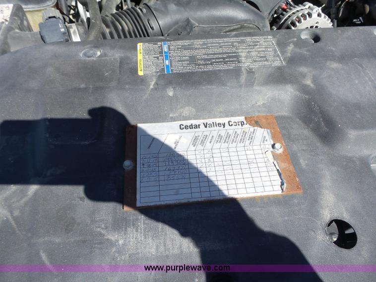 image for item L5604 2009 Chevrolet Silverado 2500HD Ext. Cab pickup truck