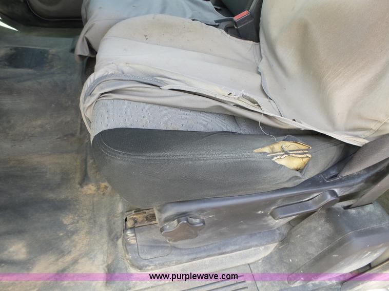 image for item L5605 2009 Chevrolet Silverado 2500HD Ext. Cab pickup truck