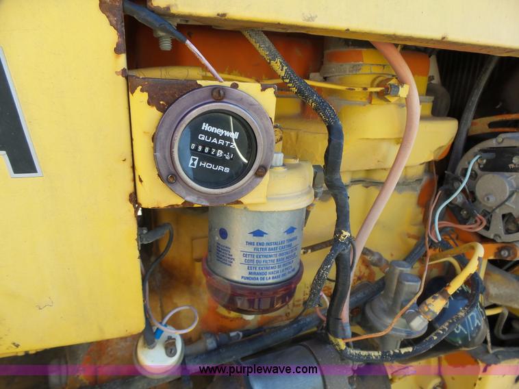 image for item L5608 John Deere 301A tractor