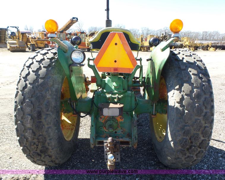 image for item L5609 John Deere 301A tractor