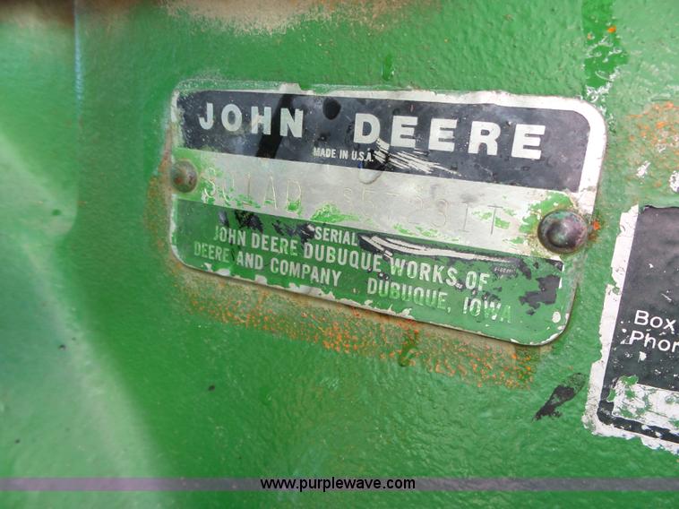 image for item L5609 John Deere 301A tractor