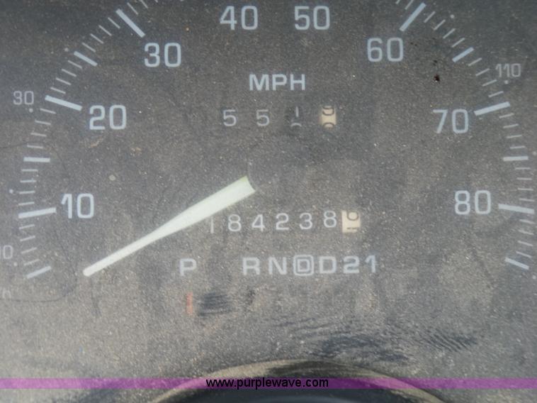 image for item L5763 1994 Chevrolet S10 Ext. Cab pickup truck