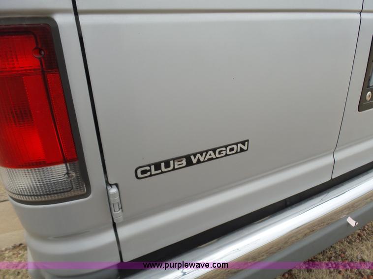 image for item L5764 1997 Ford Club Wagon E350 Super van