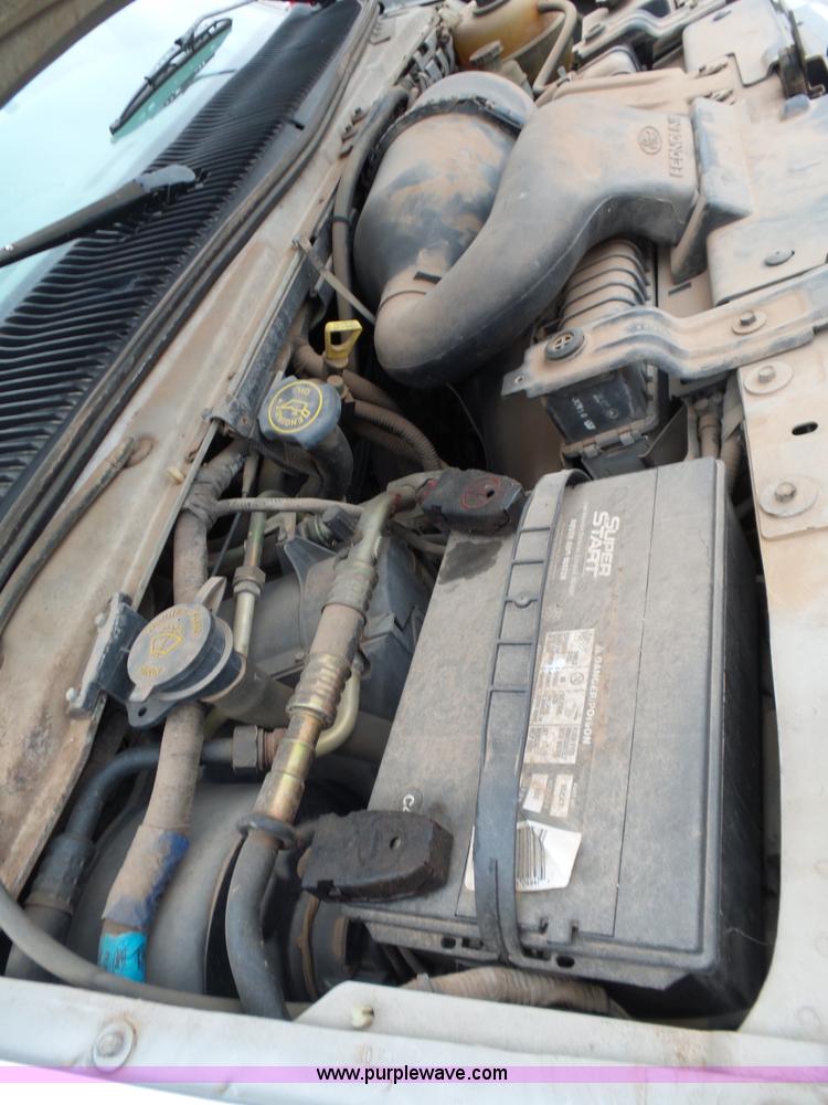 image for item L5764 1997 Ford Club Wagon E350 Super van