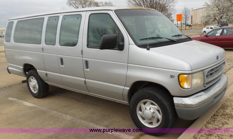 image for item L5765 1997 Ford Club Wagon E350 Super van