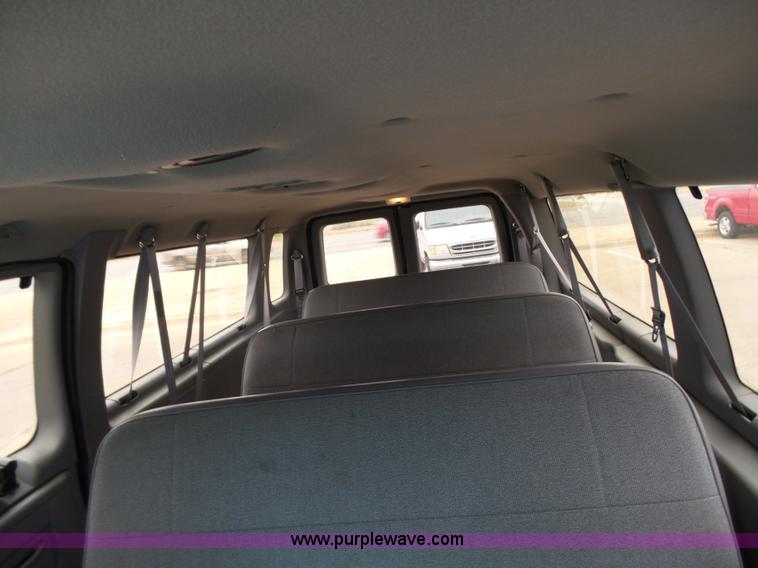 image for item L5765 1997 Ford Club Wagon E350 Super van