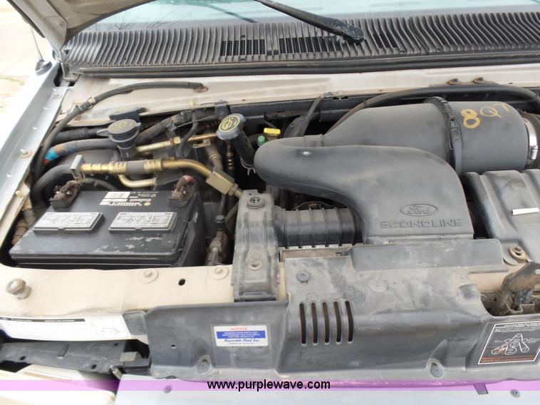 image for item L5765 1997 Ford Club Wagon E350 Super van