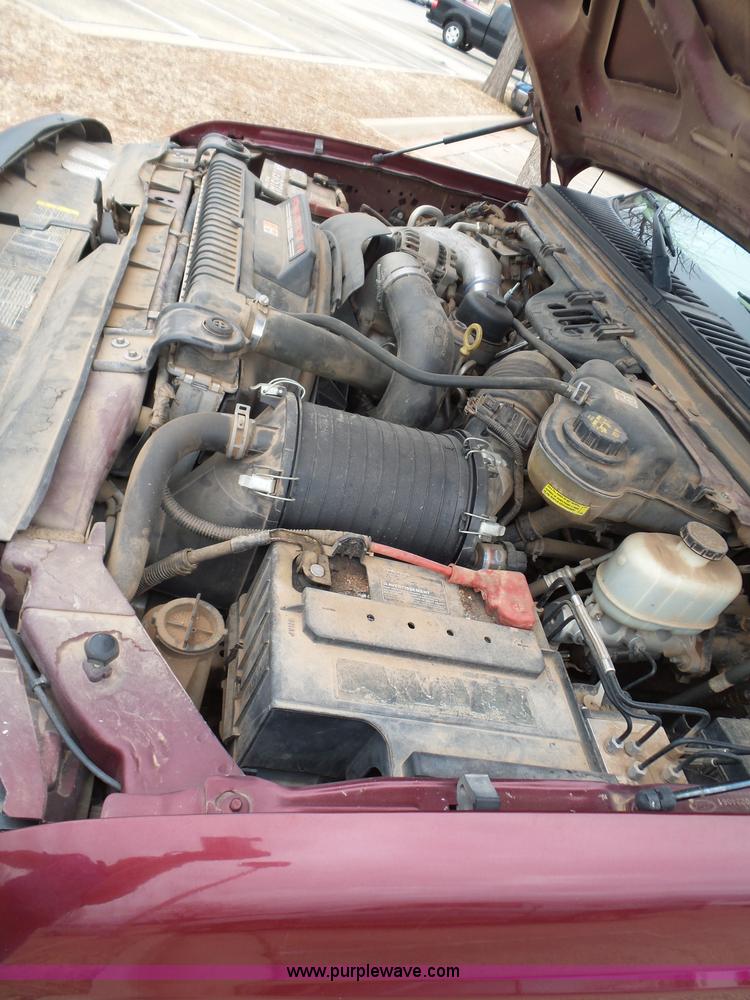 image for item L5768 2006 Ford F250 Super Duty SuperCrew pickup truck