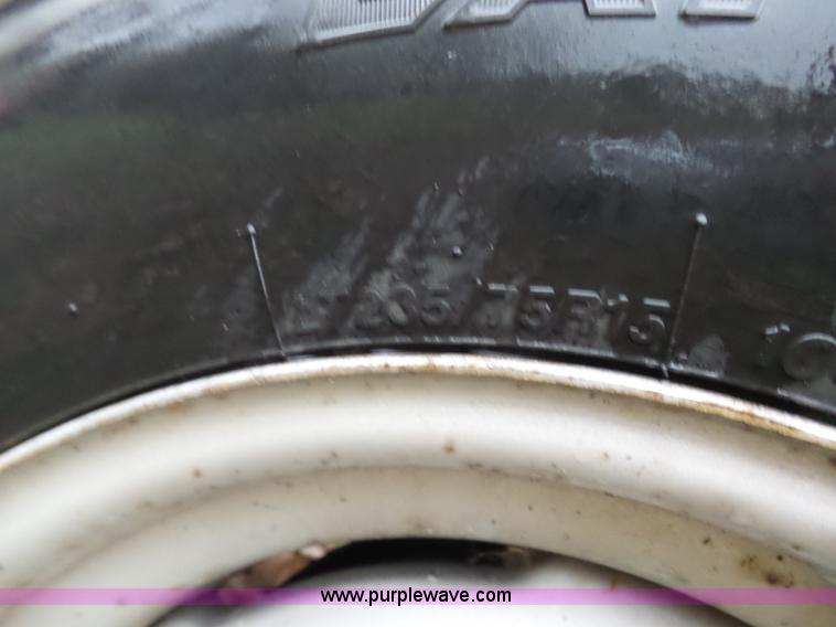 image for item L5771 2000 Chevrolet Express 1500 van