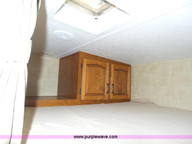 image for item L5791 2011 Raptor Velocity travel trailer RV