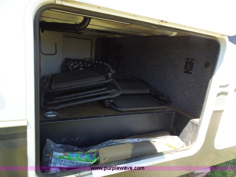 image for item L5791 2011 Raptor Velocity travel trailer RV