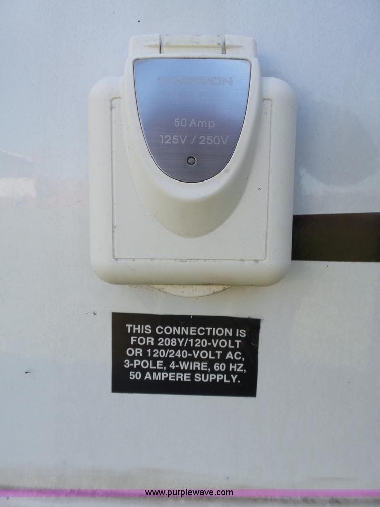 image for item L5791 2011 Raptor Velocity travel trailer RV