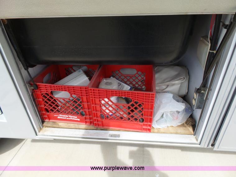 image for item L6288 1992 Champion Europremier RV