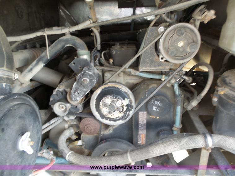 image for item L6288 1992 Champion Europremier RV