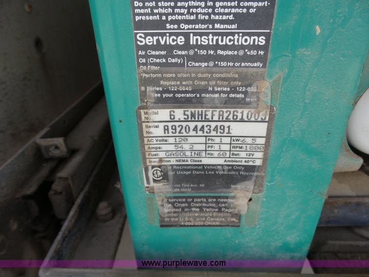 image for item L6288 1992 Champion Europremier RV