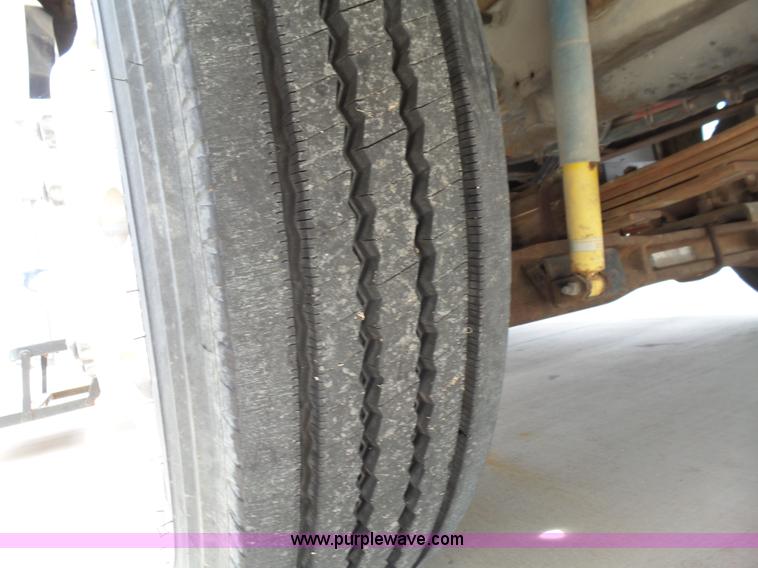 image for item L6288 1992 Champion Europremier RV