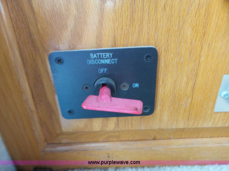 image for item L6288 1992 Champion Europremier RV