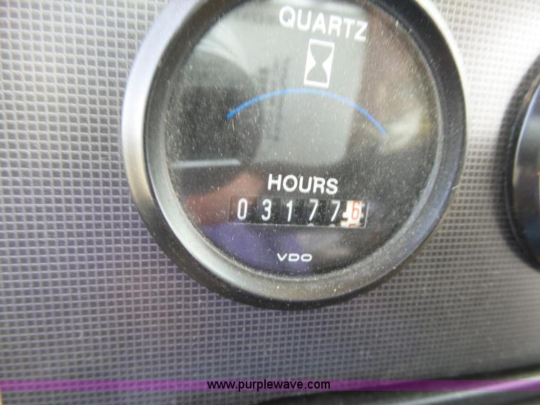 image for item L6288 1992 Champion Europremier RV