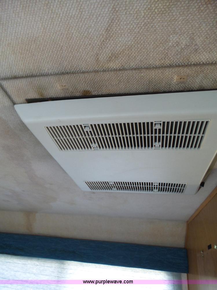 image for item L6288 1992 Champion Europremier RV