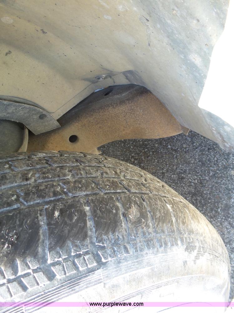 image for item L6299 1989 Chevrolet 1500 Ext. Cab pickup truck