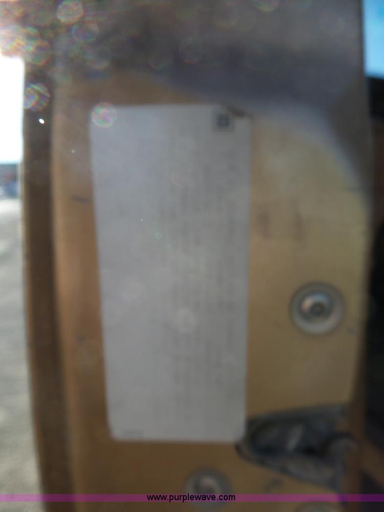 image for item L6299 1989 Chevrolet 1500 Ext. Cab pickup truck