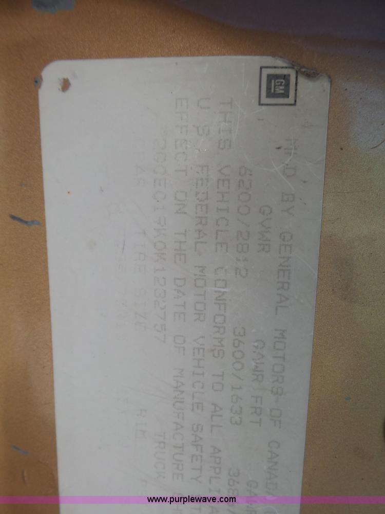 image for item L6299 1989 Chevrolet 1500 Ext. Cab pickup truck