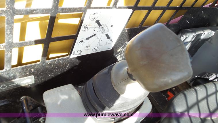 image for item L6536 2007 Caterpillar 236B skid steer