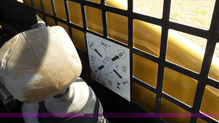 image for item L6536 2007 Caterpillar 236B skid steer