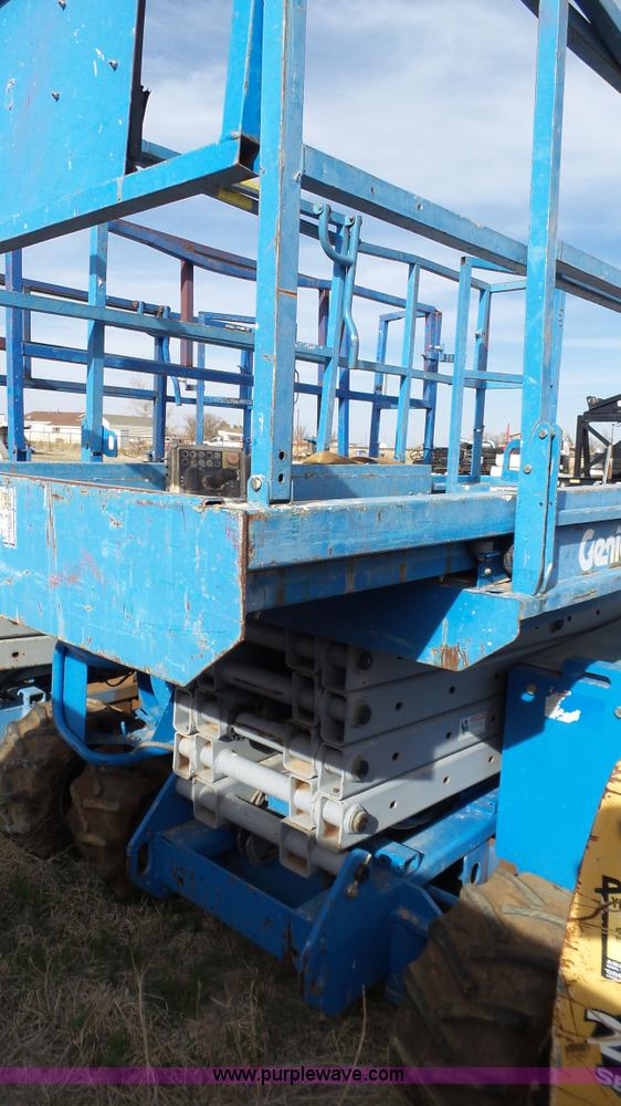 image for item L6537 Genie GS2668RT scissor lift