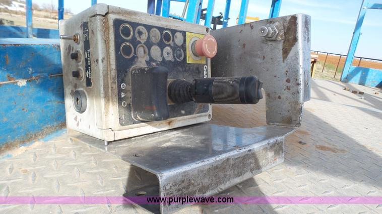 image for item L6537 Genie GS2668RT scissor lift