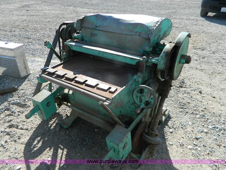 image for item L7321 Oliver Machine Planner wood planer