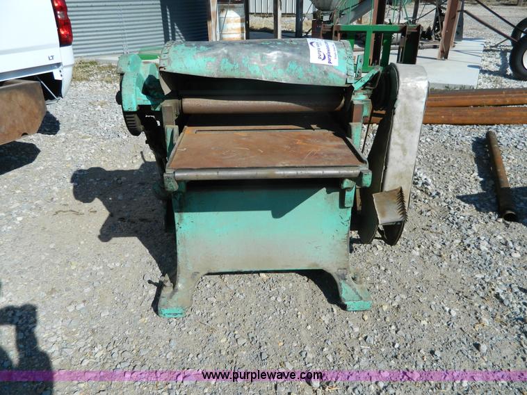 image for item L7321 Oliver Machine Planner wood planer