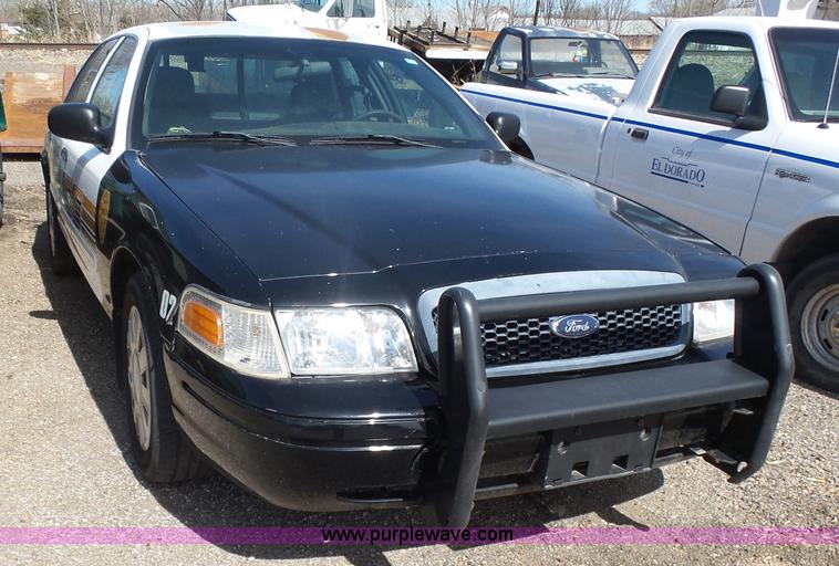 image for item L7344 2008 Ford Crown Victoria Police Interceptor