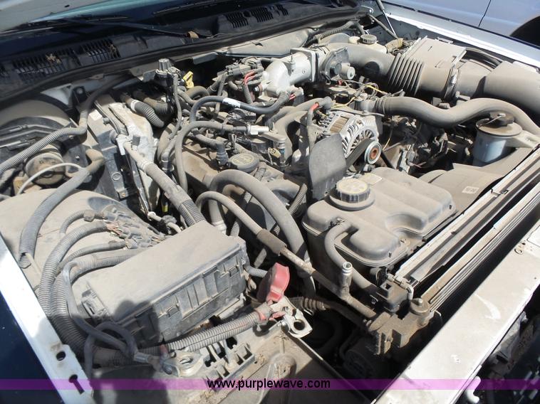 image for item L7344 2008 Ford Crown Victoria Police Interceptor