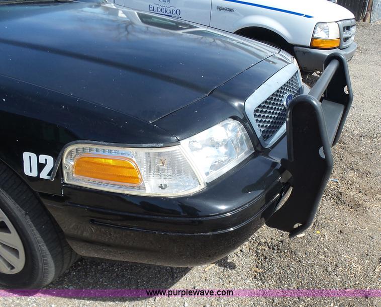 image for item L7344 2008 Ford Crown Victoria Police Interceptor