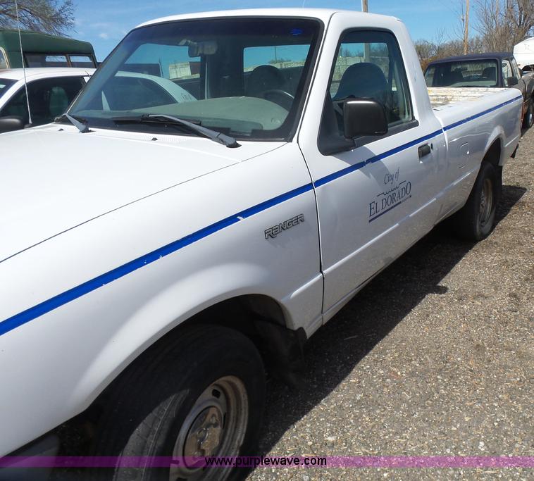 image for item L7345 1998 Ford Ranger pickup truck