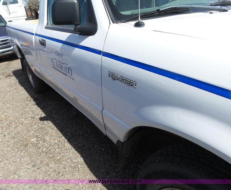 image for item L7345 1998 Ford Ranger pickup truck