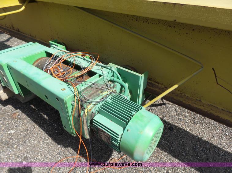 image for item L7349 1986 OMI overhead crane