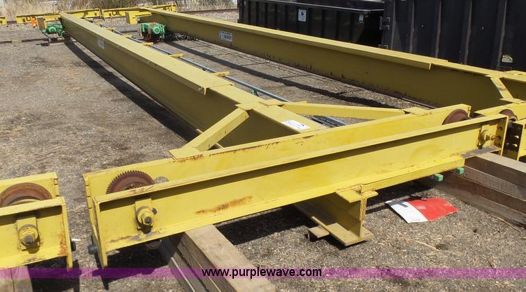 image for item L7350 1986 OMI overhead crane