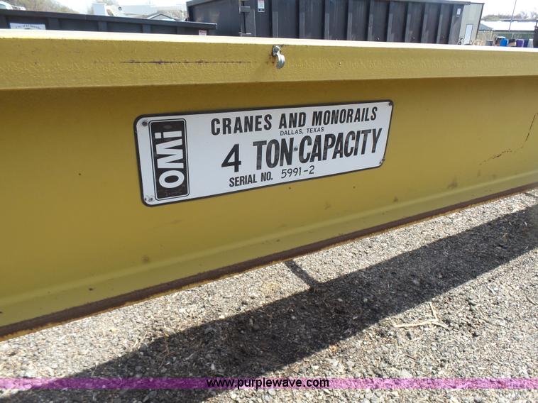 image for item L7350 1986 OMI overhead crane