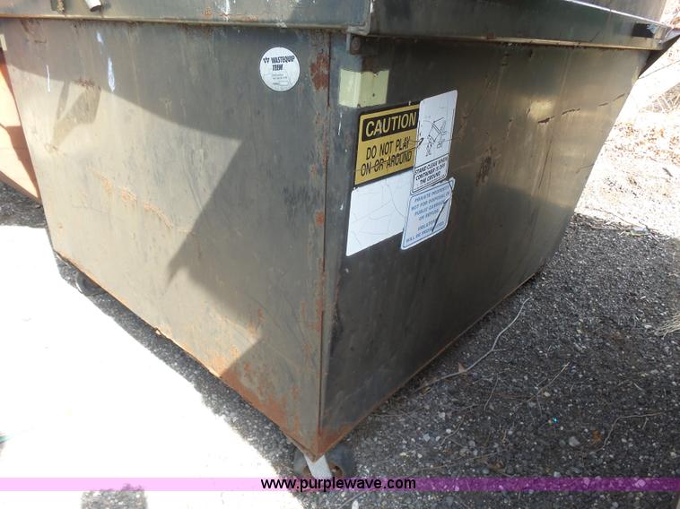 image for item L7353 (8) dumpsters