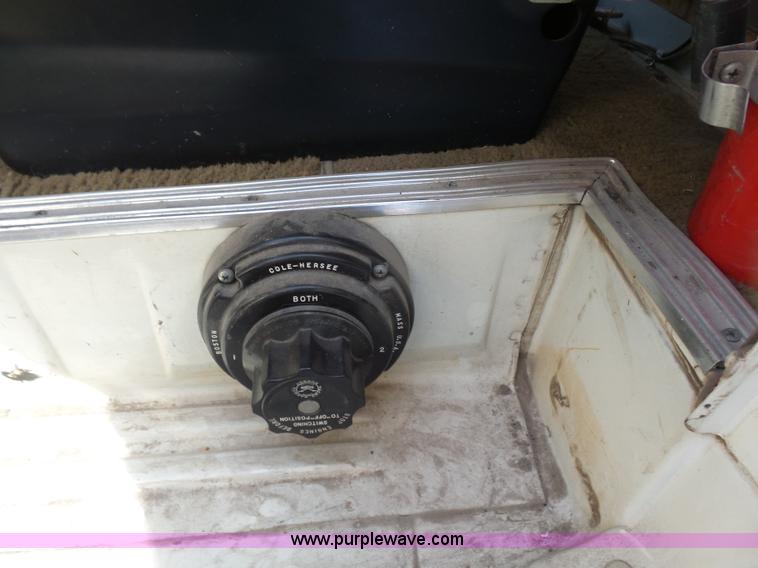 image for item L7354 1980 Ford Chateau Command vehicle