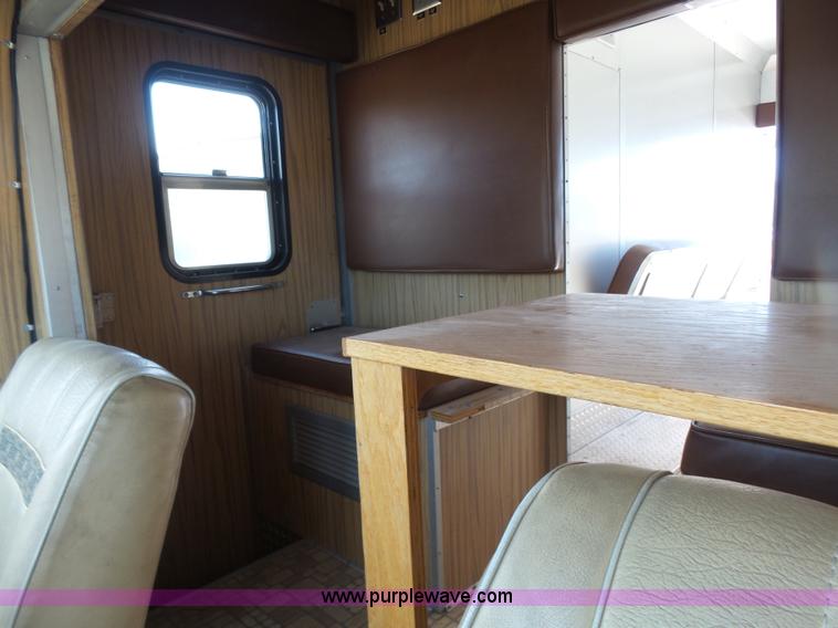 image for item L7354 1980 Ford Chateau Command vehicle