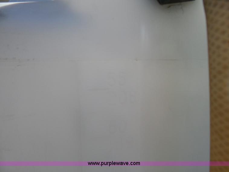 image for item L7356 Aeromaster WT1400 nurse tank