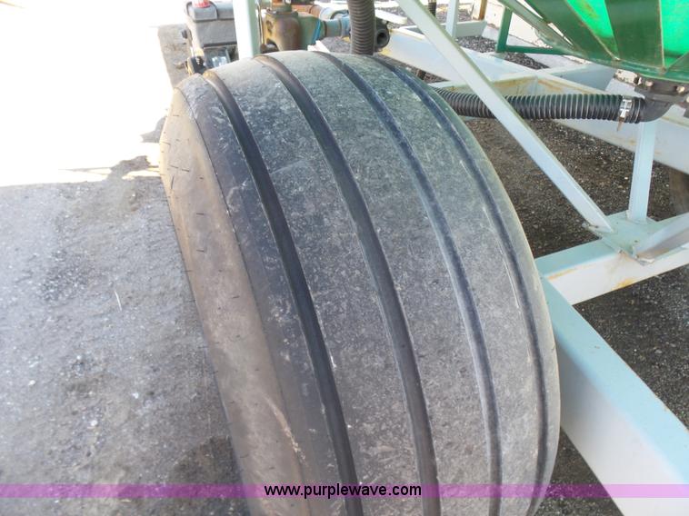 image for item L7356 Aeromaster WT1400 nurse tank