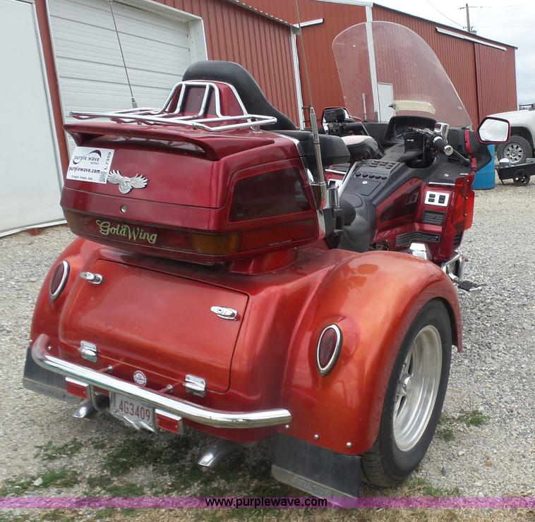 image for item L7359 1997 Honda Gold Wing GL1500SE trike motorcycle