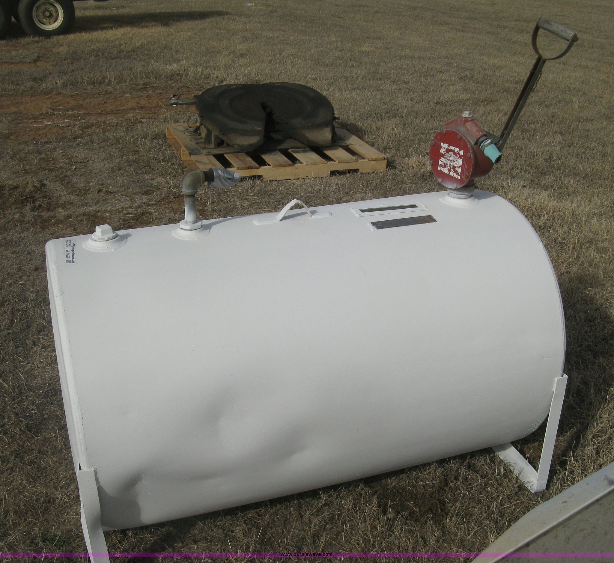 Fuel drum in Lyons, KS Item BP9598 sold Purple Wave